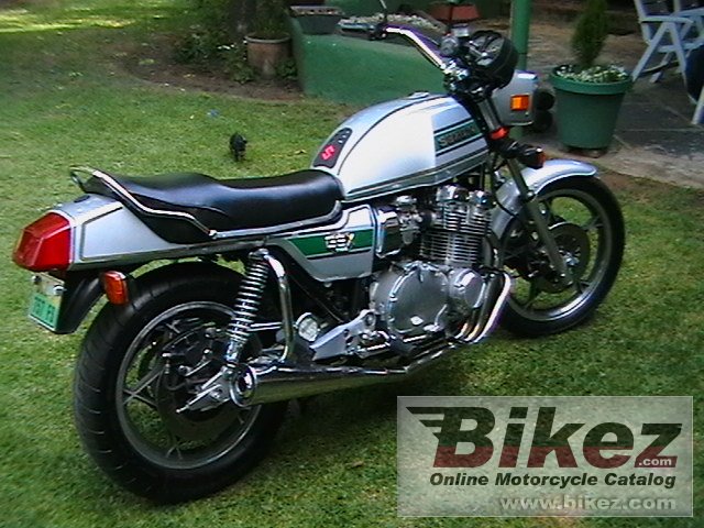Big  gsx 1100 l picture and wallpaper from Bikez.com